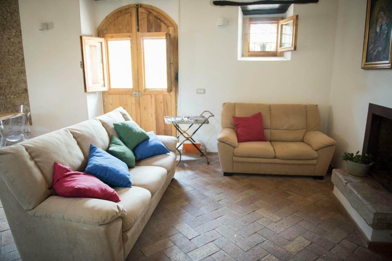 קמפניה B&B Rifugio Tra Gli Ulivi מראה חיצוני תמונה