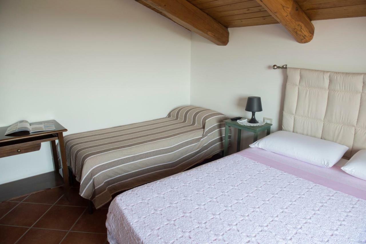 קמפניה B&B Rifugio Tra Gli Ulivi מראה חיצוני תמונה
