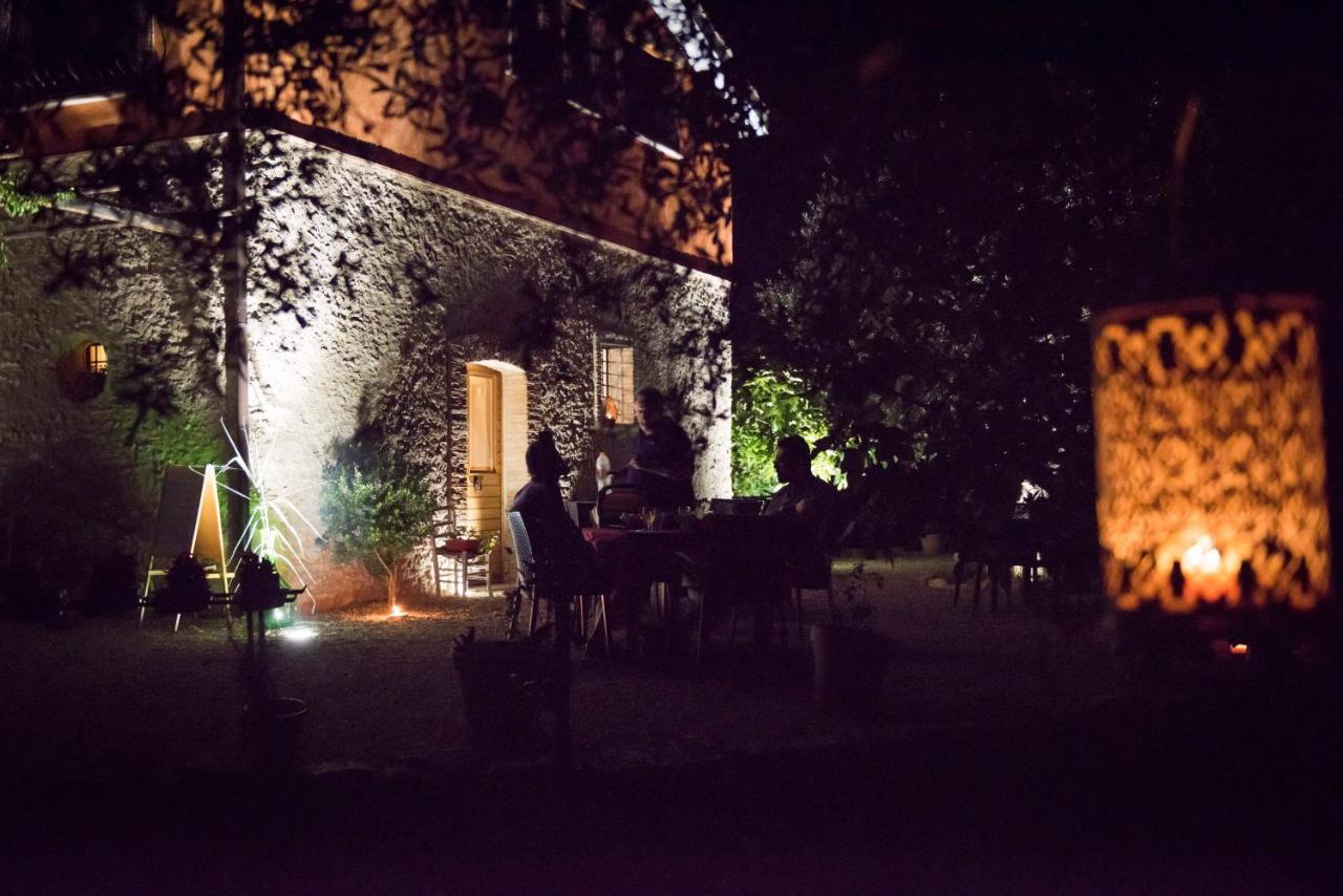 קמפניה B&B Rifugio Tra Gli Ulivi מראה חיצוני תמונה