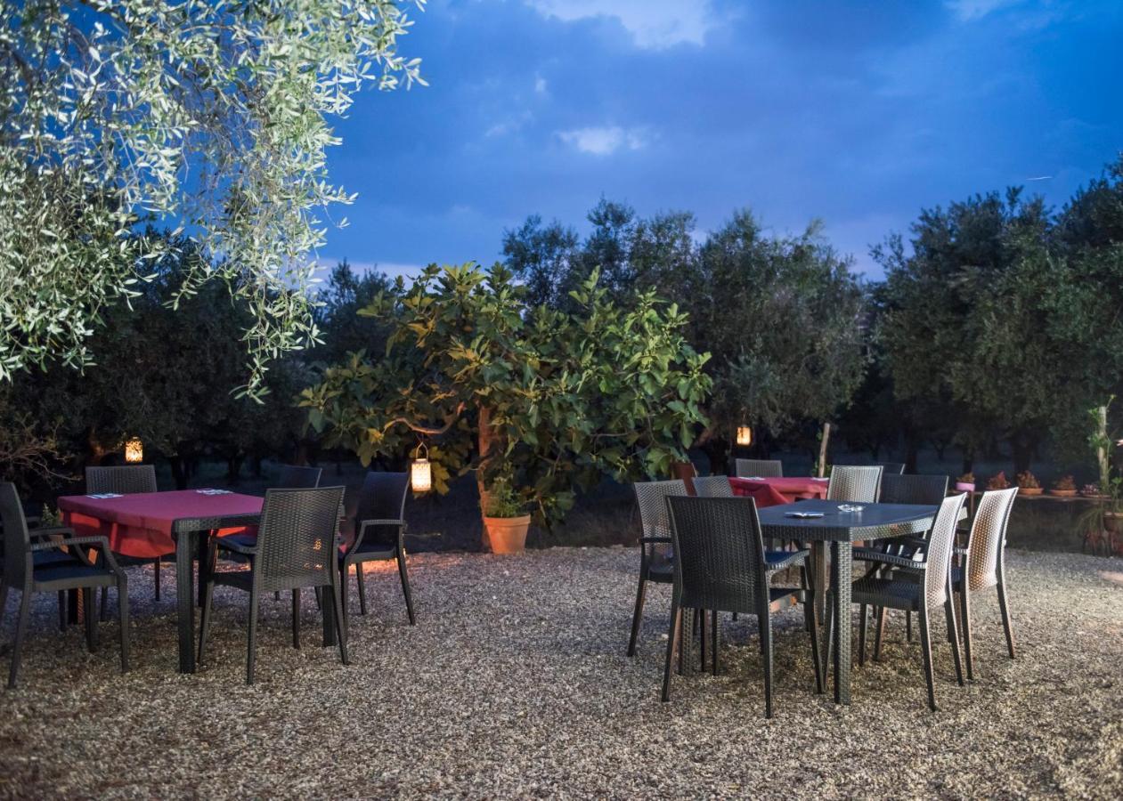 קמפניה B&B Rifugio Tra Gli Ulivi מראה חיצוני תמונה